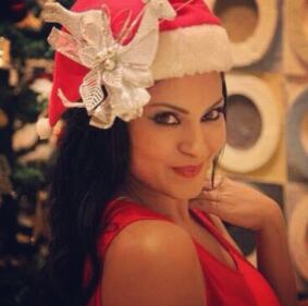 Veena Malik abbandona le copertine per l'Islam 2