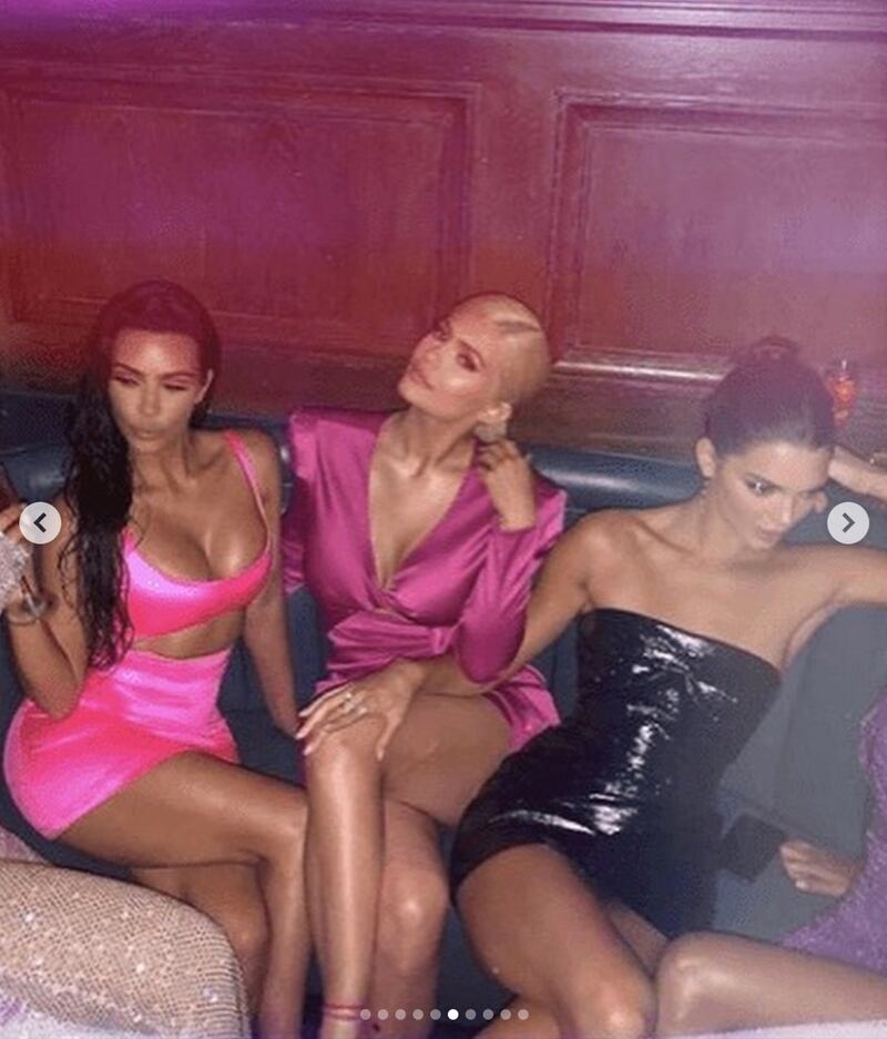 Kim Kardashian, estate hot in foto 10