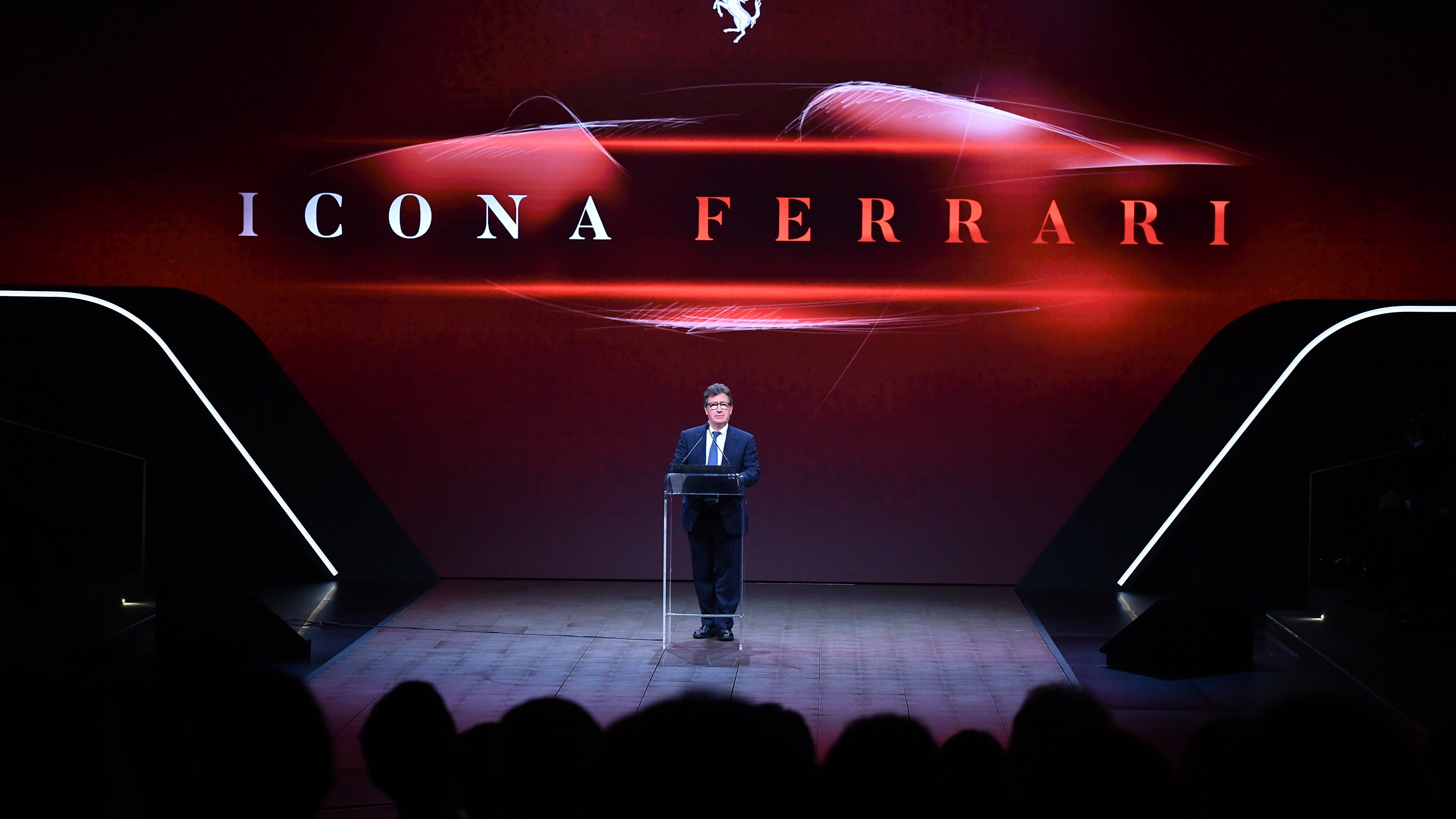 Ferrari si allea ad Armani. Utile a quota 169 milioni