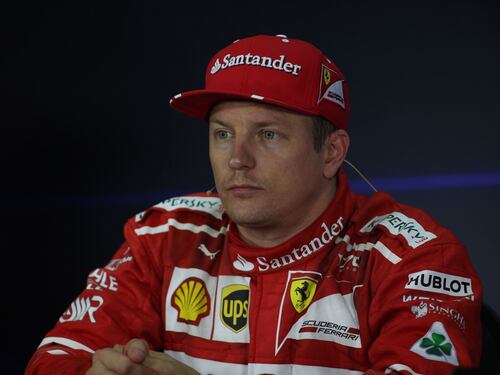Formula Uno, guai in vista per Raikkonen: denunciato per molestie sessuali