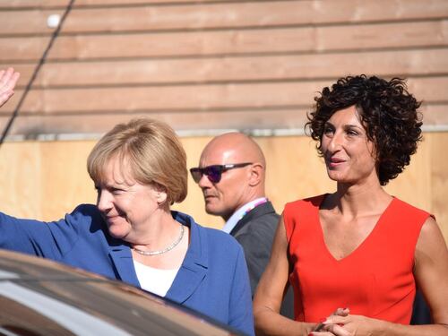 Merkel a Expo con il marito