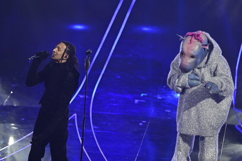 Sanremo 2024: ecco il look della finalissima del Festival di Ghali 6