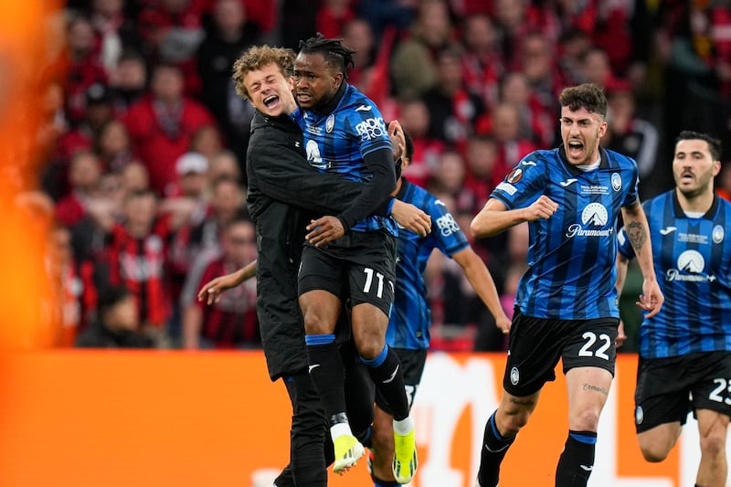Lookman gol Atalanta Bayer Leverkusen