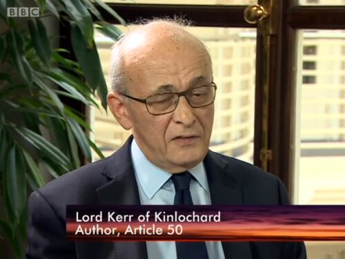 Il Lord filo-Ue: "Gli inglesi sono stupidi, ci servono i migranti"