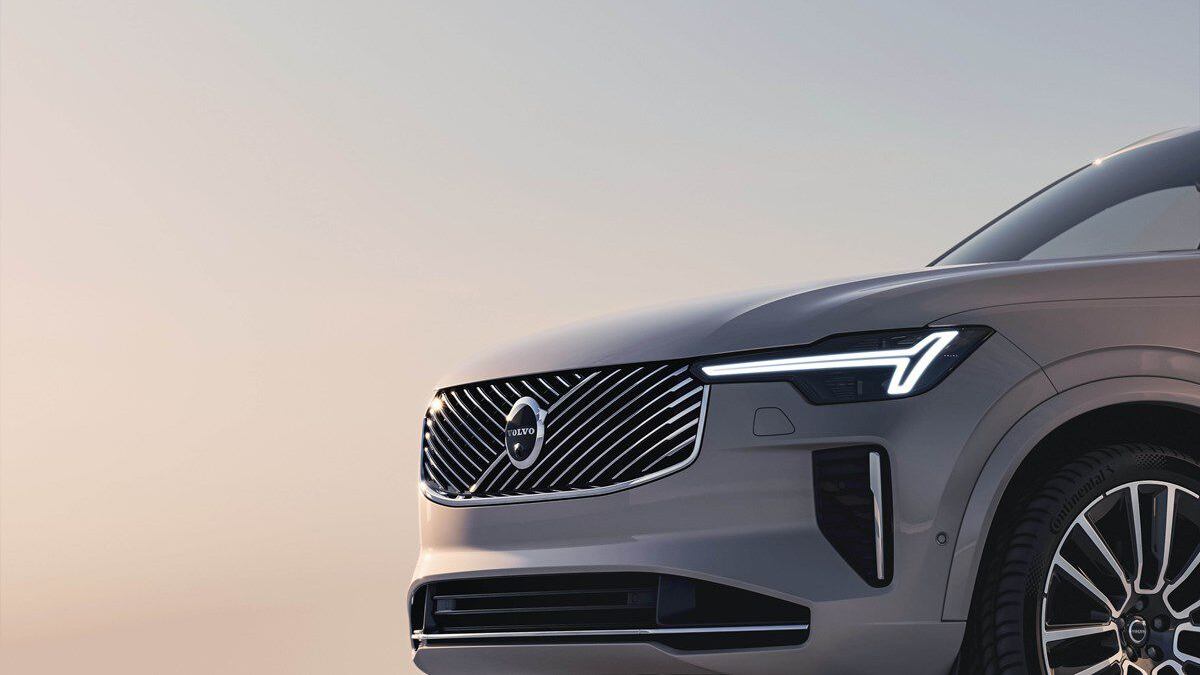 90/90 Day Volvo, presentate le ammiraglie XC90 e EX90
