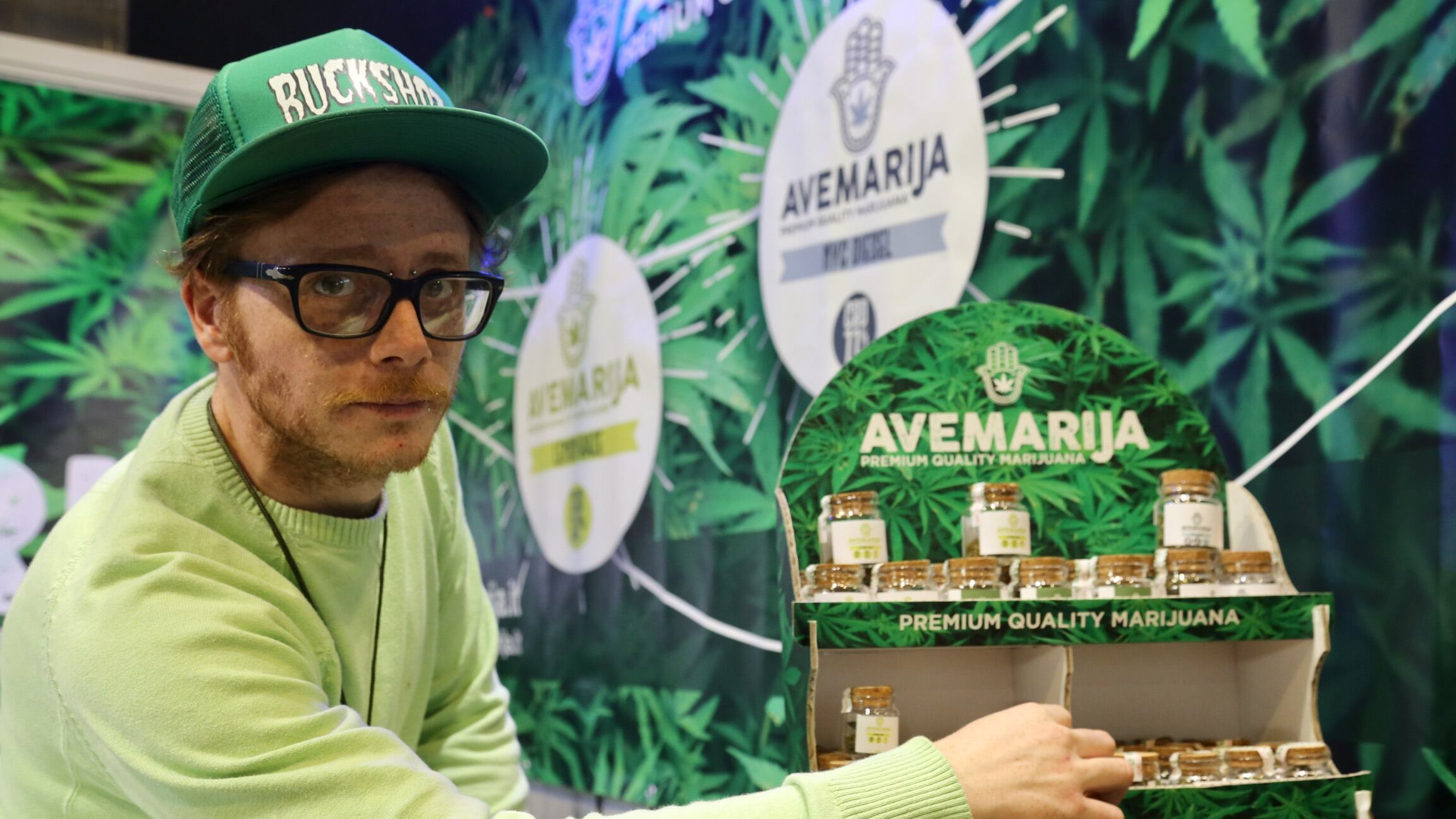 "Festa cannabis Incentivo a usare droghe"