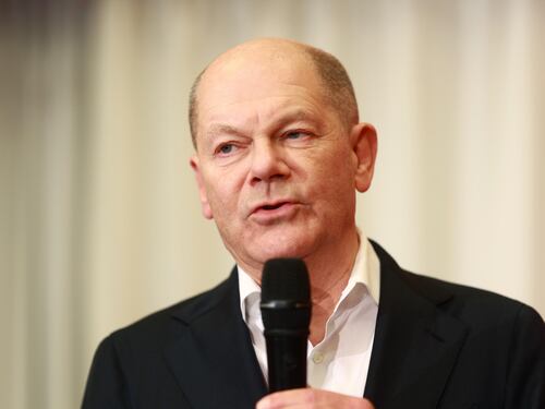 Scholz resta. Ma nel partito è iniziata la resa dei conti