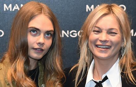 Cara Delevingne e Kate Moss a Milano, folla in delirio 13