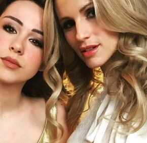 Michelle Hunziker e Aurora Ramazzotti, selfie in macchina 17