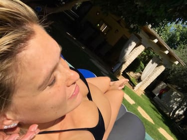 Bar Refaeli sexy al sole  9