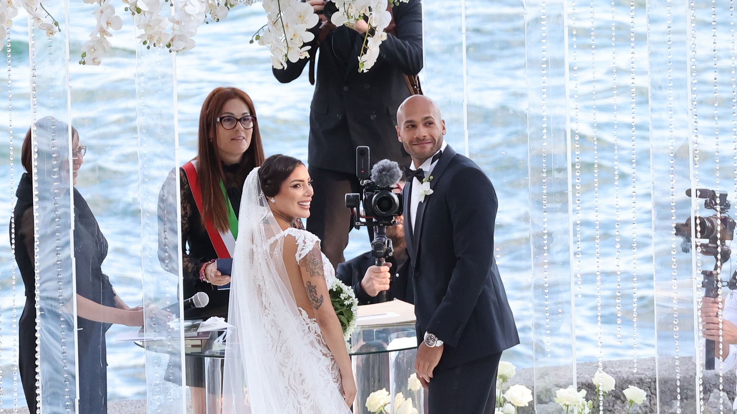 Marcell Jacobs ha detto sì: le nozze con Nicole sul lago di Garda