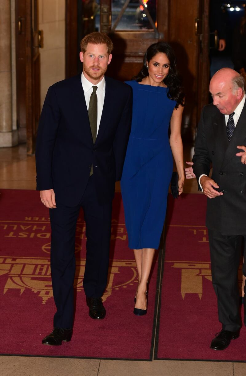 Meghan Markle, l'abito nasconde qualcosa? 9