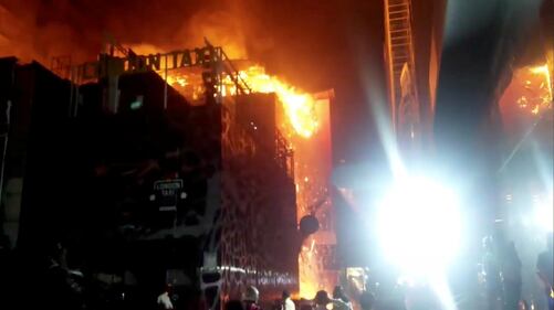 Incendio in un ristorante di Mumbai 2