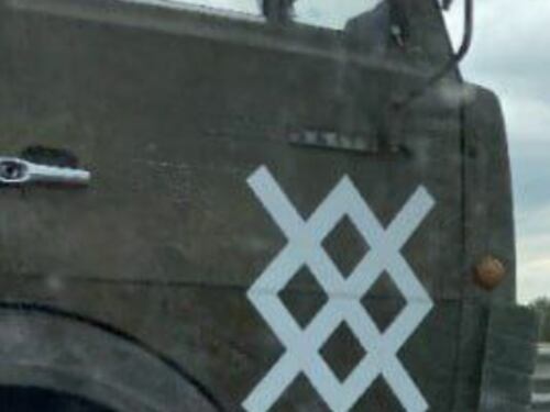 Odino, le rune e le "truppe del Nord": spunta un nuovo simbolo sui tank di Putin