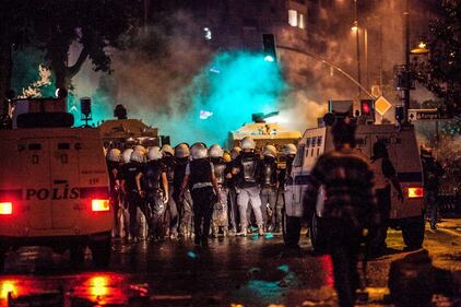 Scatti degli scontri a Istanbul 4
