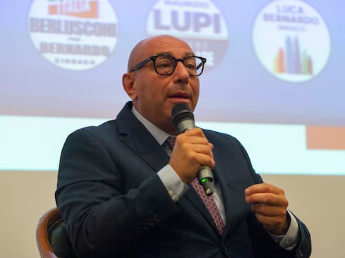 Bernardo va con Vannacci. Calabresi "in campo"