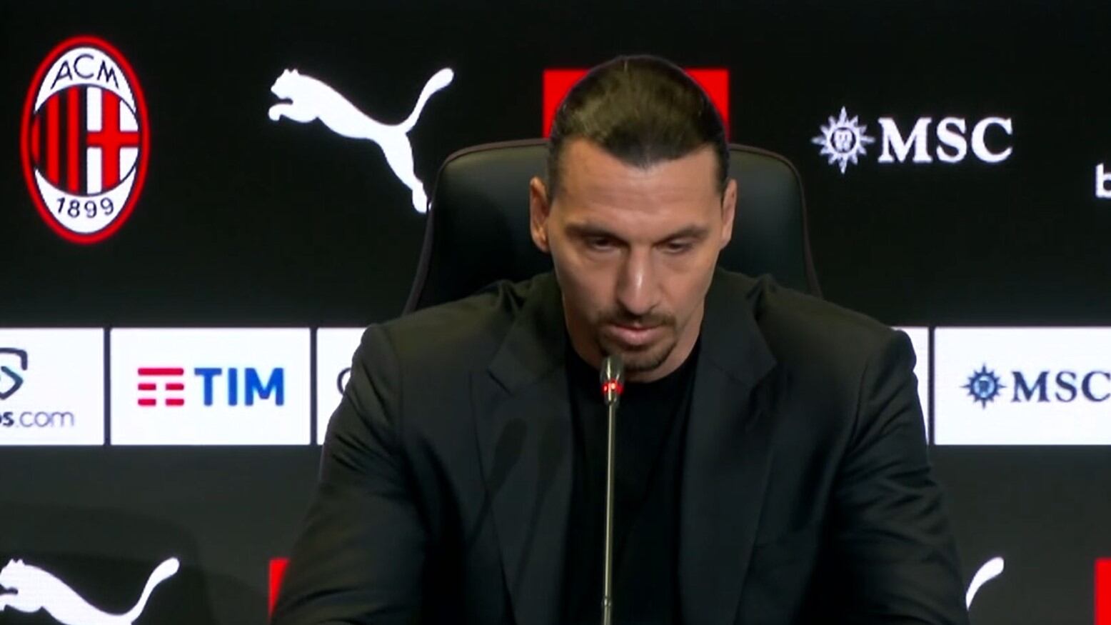 "Vogliamo rispetto". Cosa c'è dietro la sfuriata di Ibrahimovic