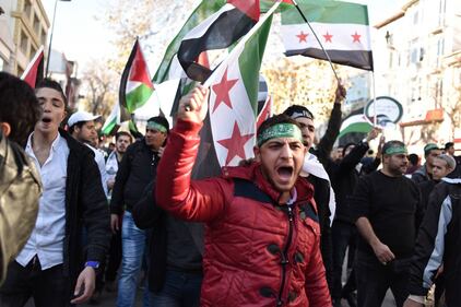 La protesta contro Trump per le strade di Istanbul 11