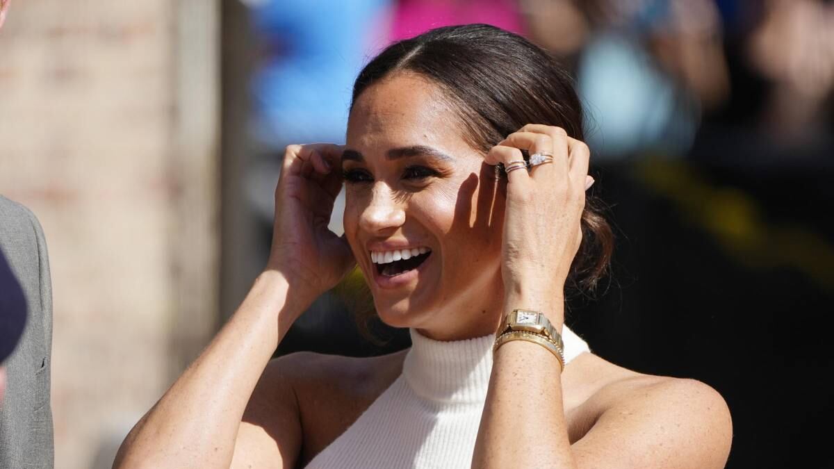 Nuova bufera su Meghan Markle. Quella decisione che fa impazzire la casa reale