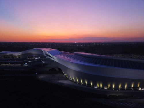 Luci, onde, natura: quel "testamento" di Zaha Hadid ad Afragola