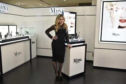 Madonna, dalle Filippine i vescovi chiedono di boicottare i concerti: foto 9