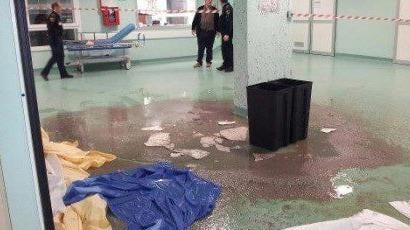 Ora all'ospedale delle coop cadono liquami dal soffitto