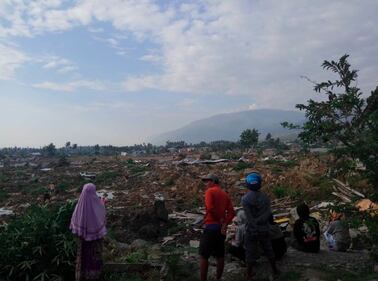 Le immagini del disastro in Indonesia 4