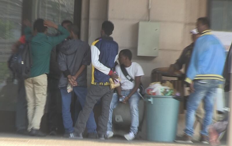 Da Verona al Brennero, l'odissea degli immigrati di stazione in stazione 4