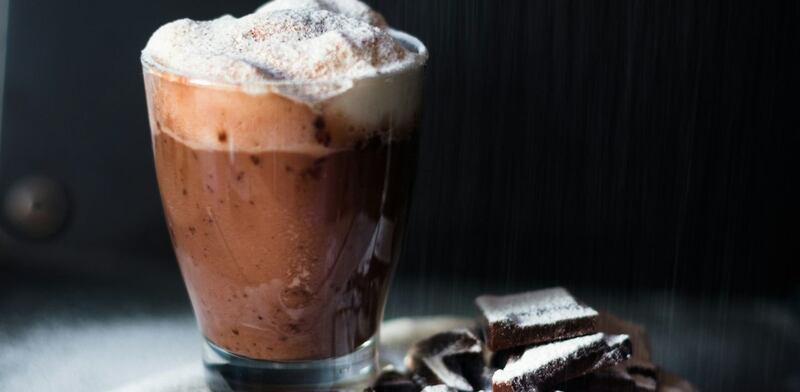 Cioccolata calda con panna