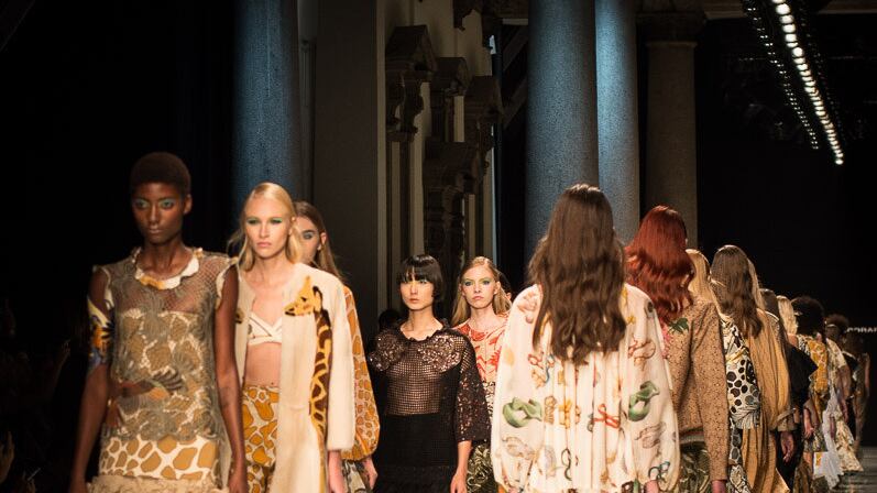 Giù le mani dalla moda italiana