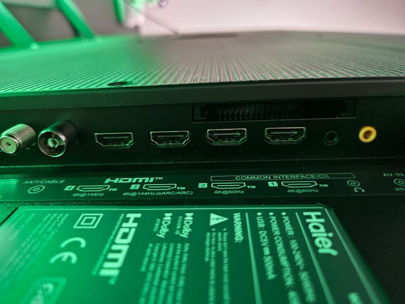 Haier C95 connessioni