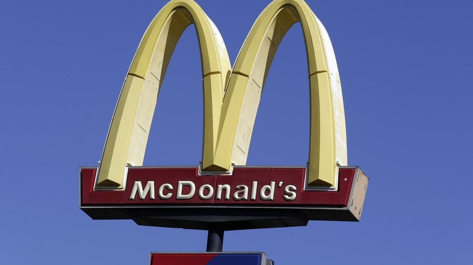 McDonald's, guasto al sistema: ristoranti chiusi in tutto il mondo