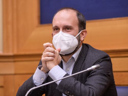L'ultima idea a sinistra. Parte la raccolta firme per il sì alla patrimoniale
