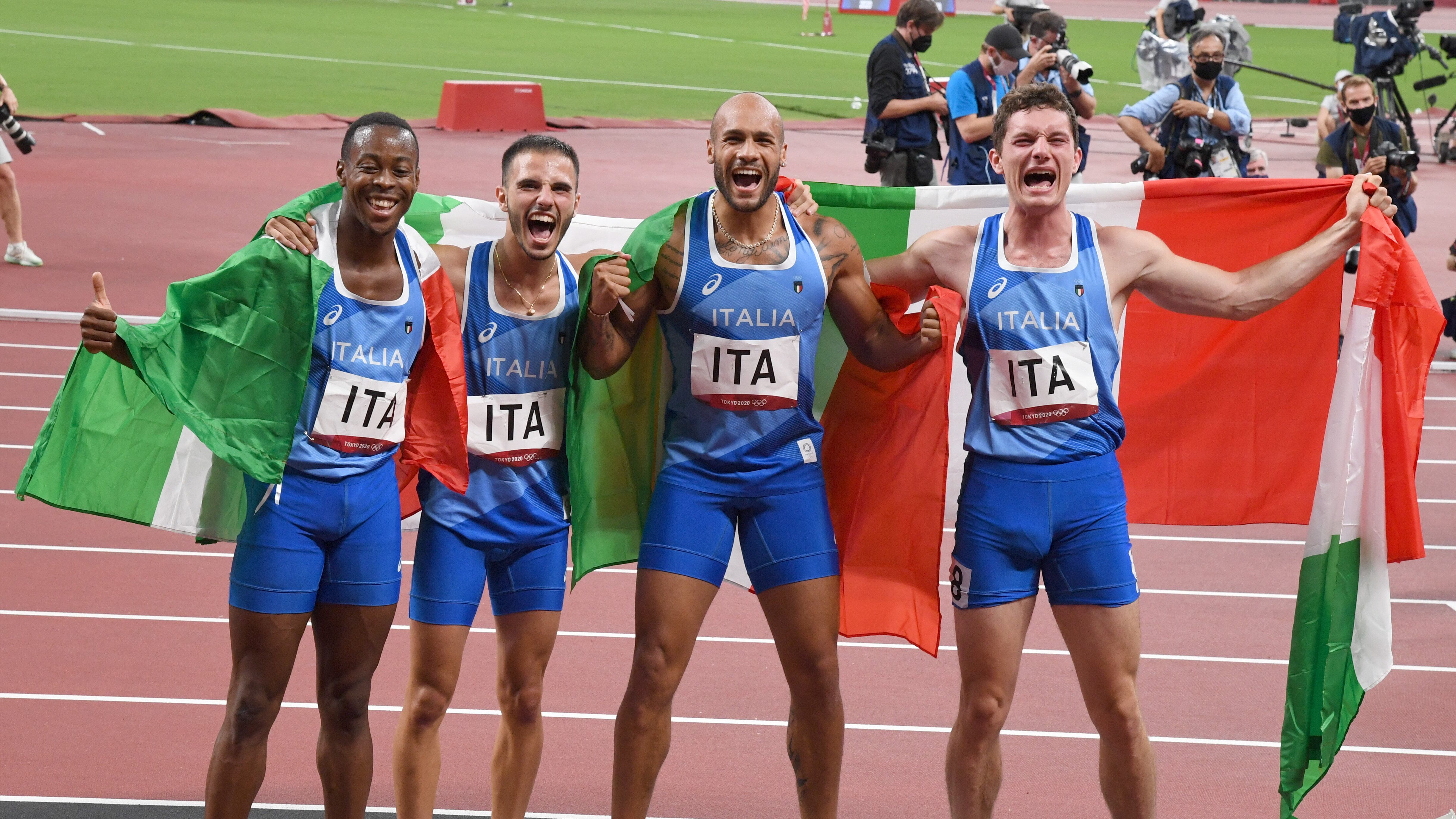"Iscrizioni, attrezzi, salute. Così lo sport che trionfa ci rende fieri e aiuta il Pil"