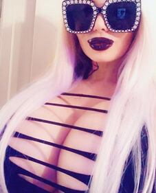 Sabrina Sabrok, le immagini più hot 4