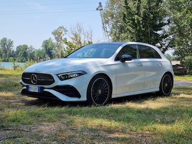 Mercedes Classe A 180d: guarda la gallery della berlina premium 3