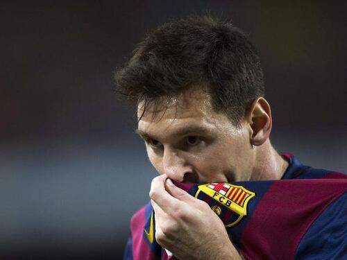 Barcellona, Messi stop di 2 mesi: lesione al ginocchio