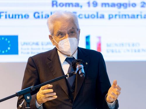 "Sono vecchio, tra 8 mesi riposerò". Mattarella chiude 7 anni da "Mr. Wolf"