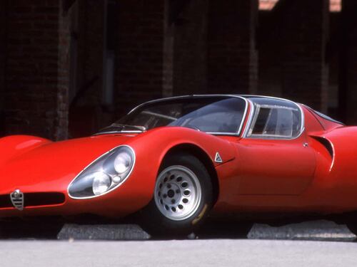 Alfa Romeo 33 Stradale, capolavoro senza tempo di tecnica e design