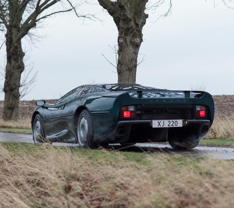 Jaguar XJ220, guarda la gallery 6