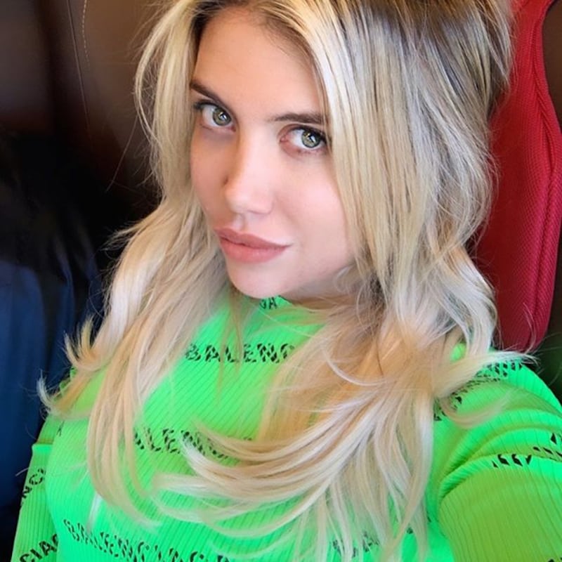 Wanda Nara si prende la scena su Instagram 8