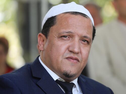 L'allarme dell'imam: "Rischio Isis sui barconi"