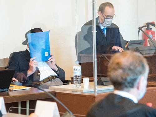La condanna dell'ultimo nazista oggi 93enne. Guardia di un lager a 17 anni: non va in cella
