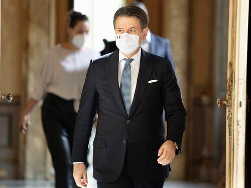 Un'altra mossa di Conte: depotenzia le Regioni