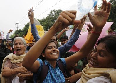 India, attivisti attendono la sentenza sullo stupro 2