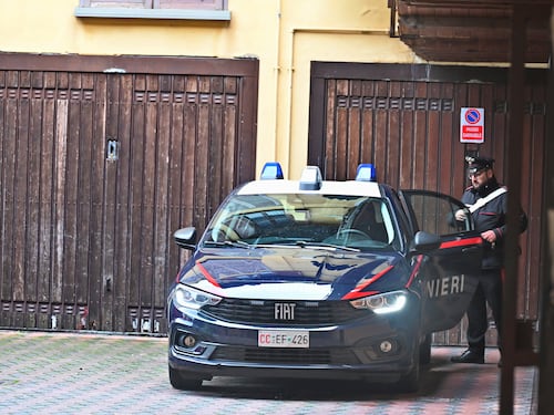 Ostia, la violenza choc del sudamericano: picchia la fidanzata incinta e provoca l'aborto