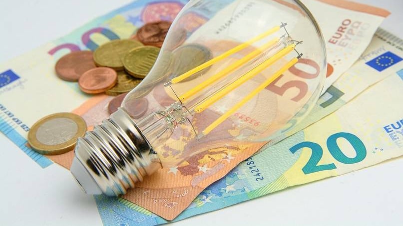 Si sganciano prezzi gas-elettricità: ecco quali saranno gli effetti