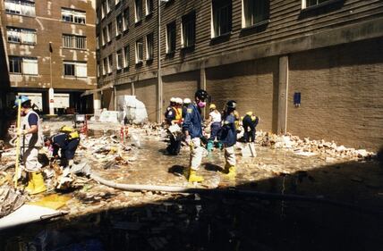 Le foto inedite dell'attacco al Pentagno 8