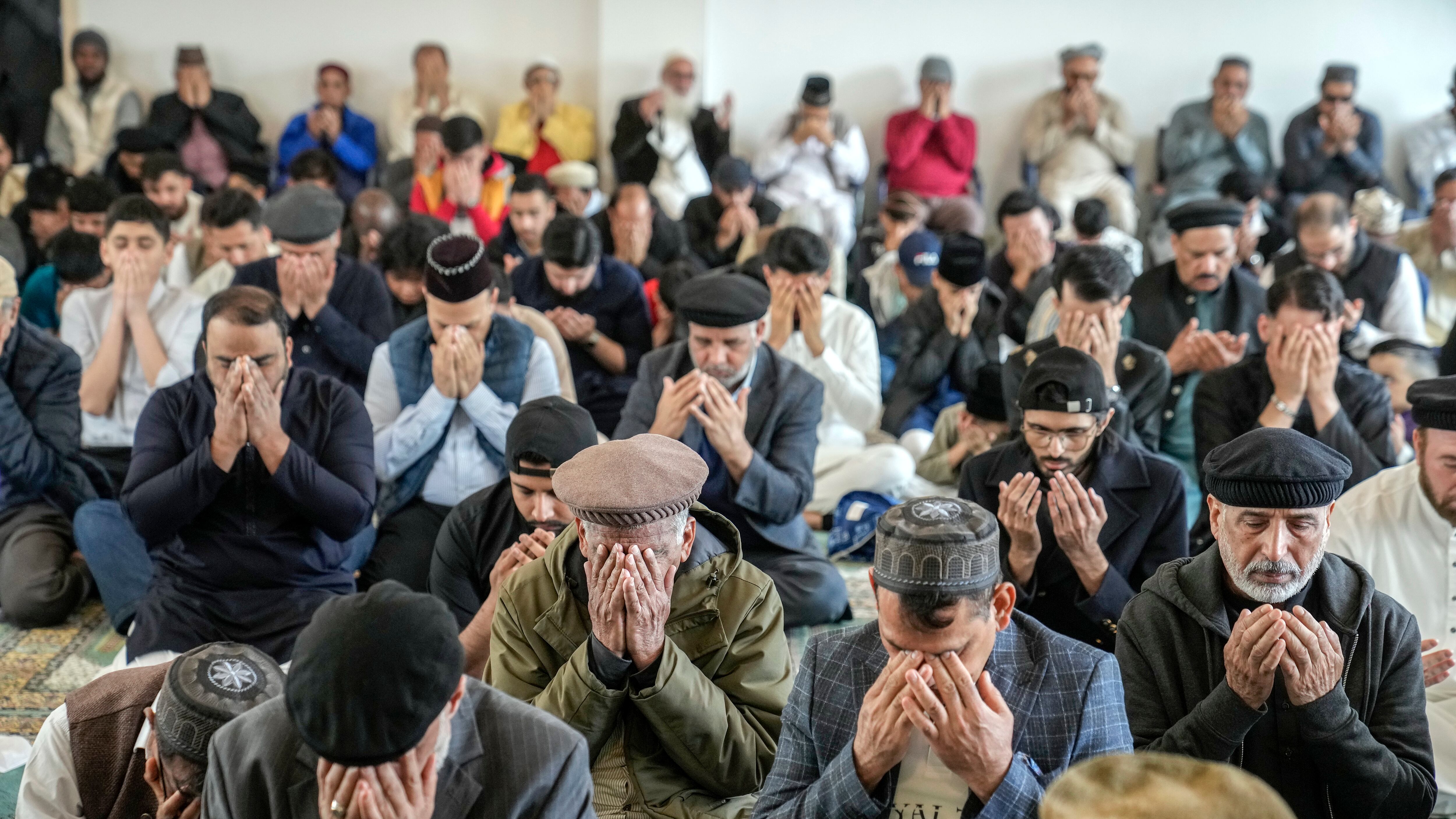 “Stop alle feste islamiche negli edifici pubblici”. La svolta del comune spagnolo