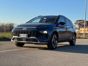 Hyundai Bayon 2025: guarda la gallery del restyling del B SUV 11